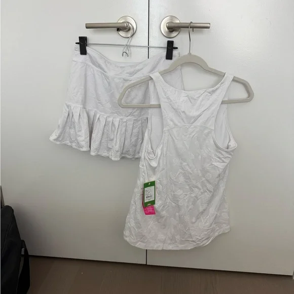 Lilly Pulitzer Luxletic UPF 50 Tennis Set - Kaila tennis bra - perfect match M - Picture 2 of 9